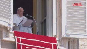 Papa Francesco: “In anniversario bomba atomica pregare per vittime di tutte le guerre”