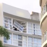Australia, elicottero si schianta contro un hotel: le immagini dell’impatto