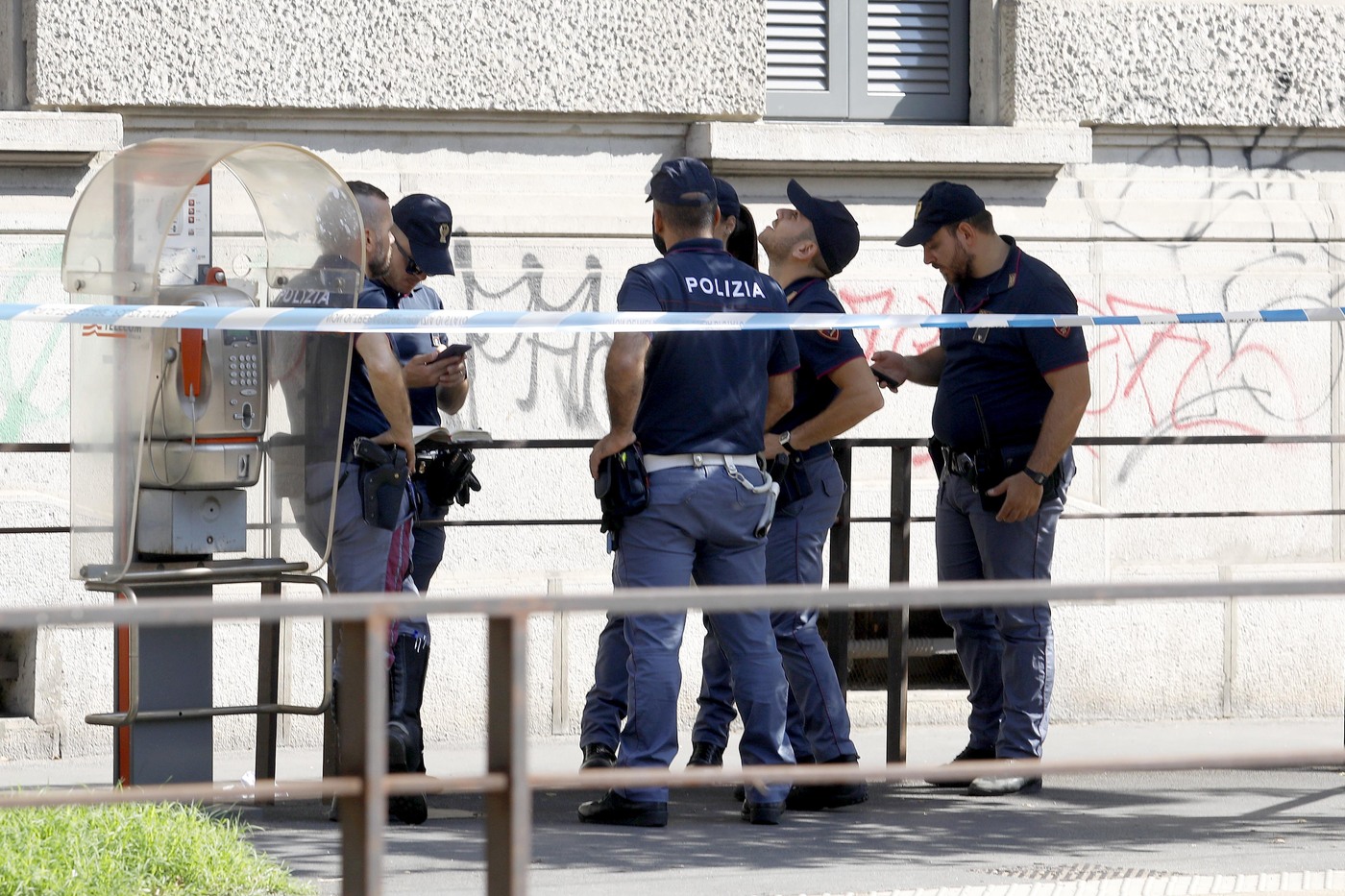 Roma, 25enne stuprata in casa: arrestato 26enne Roma, 25enne stuprata in casa: arrestato 26enne