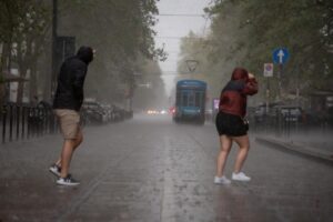 Meteo, nel fine settimana arrivano i temporali al Nord