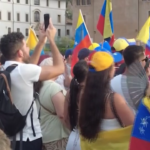Roma, venezuelani in piazza contro Maduro: “Truffa elettorale, ci sono le prove”