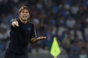 Napoli, Conte: “Momento molto critico, serve ricostruzione totale”