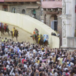 Palio Siena, vince la contrada della Lupa: prima volta dal 2018