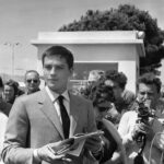 Chi era Alain Delon, dal successo degli anni ’60 alla sua vita privata