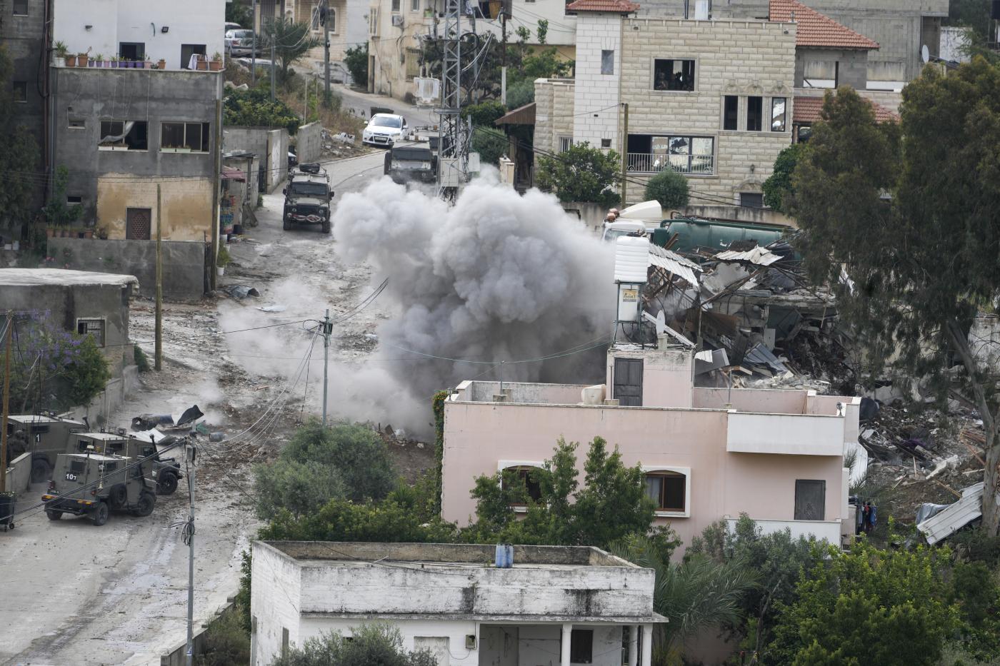 Gaza, nuovo raid di Israele: salgono a 29 i morti tra cui sei fratellini