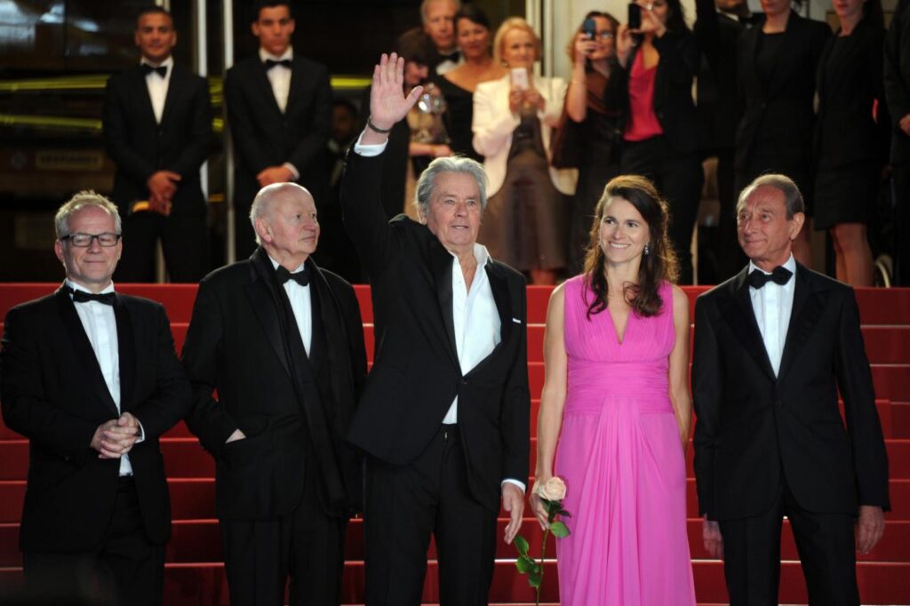 Galleria foto 'Addio ad Alain Delon, le più belle foto dell’attore francese' - foto 16