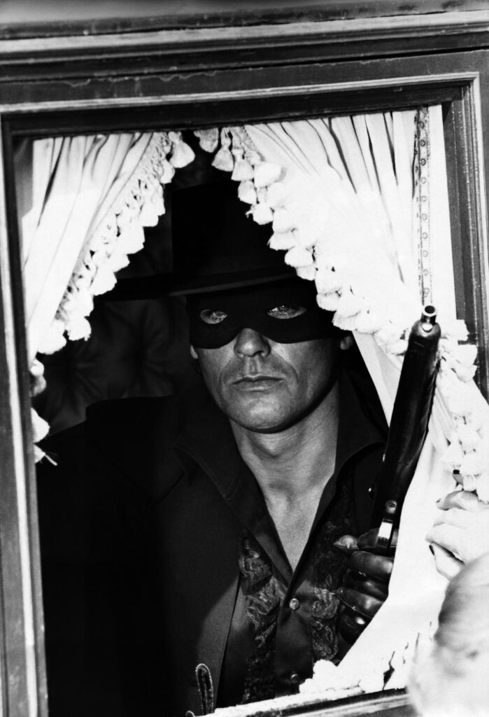 Galleria foto 'Addio ad Alain Delon, le più belle foto dell’attore francese' - foto 6