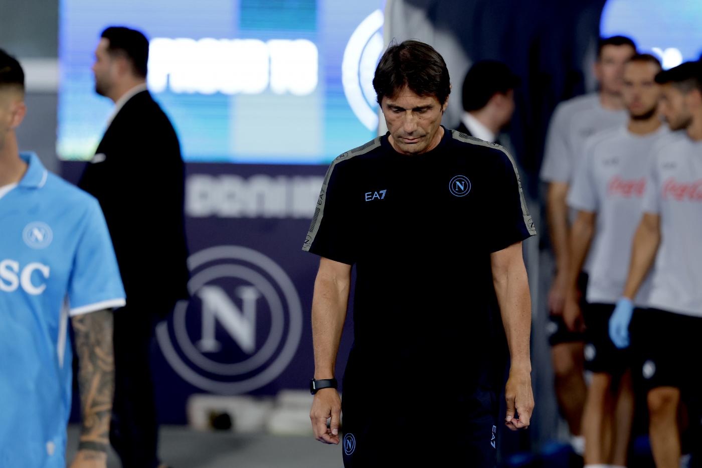 Napoli, Conte: “Il mio cuore sanguina, c’è da vergognarsi”