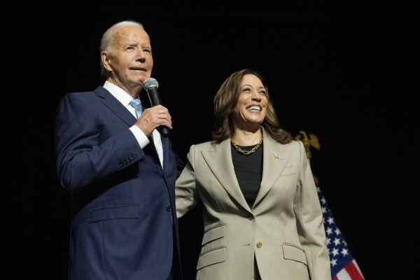 Usa, al via la Convention Dem: tre presidenti per lanciare Harris verso la Casa Bianca