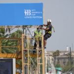 Barcellona: organizzatori America’s Cup mostrano i progressi della costruzione del villaggio di gara