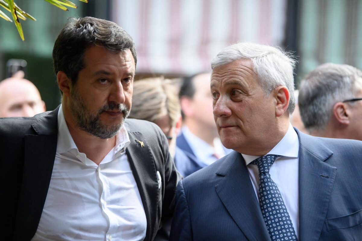 Cittadinanza e fisco, botta e risposta Tajani-Salvini