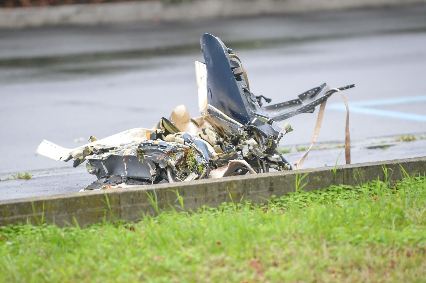 Terni Aereo Ultraleggero Prende Fuoco E Cade Due Morti Lapresse