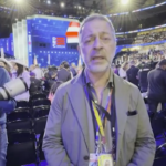 Usa 2024, Tim Walz e Bill Clinton alla terza giornata di convention dem a Chicago