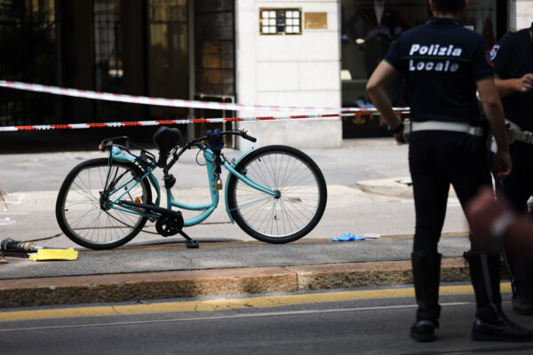 Milano, 52enne investito e ucciso: 6 fermi per omicidio premeditato