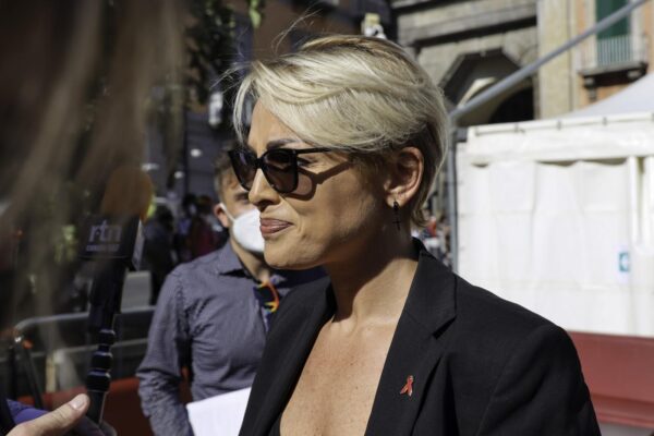 Ius scholae, Pascale: “Salvini in crisi strumentalizza tema, bene FI su scia Cav”