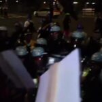 Chicago, proteste pro Palestina durante la Convention dem: scontri tra manifestanti e polizia