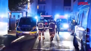 Germania, attentato con coltello a Solingen: la scena dell’attacco