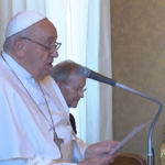 Papa: “Il Libano è e deve restare un progetto di pace”