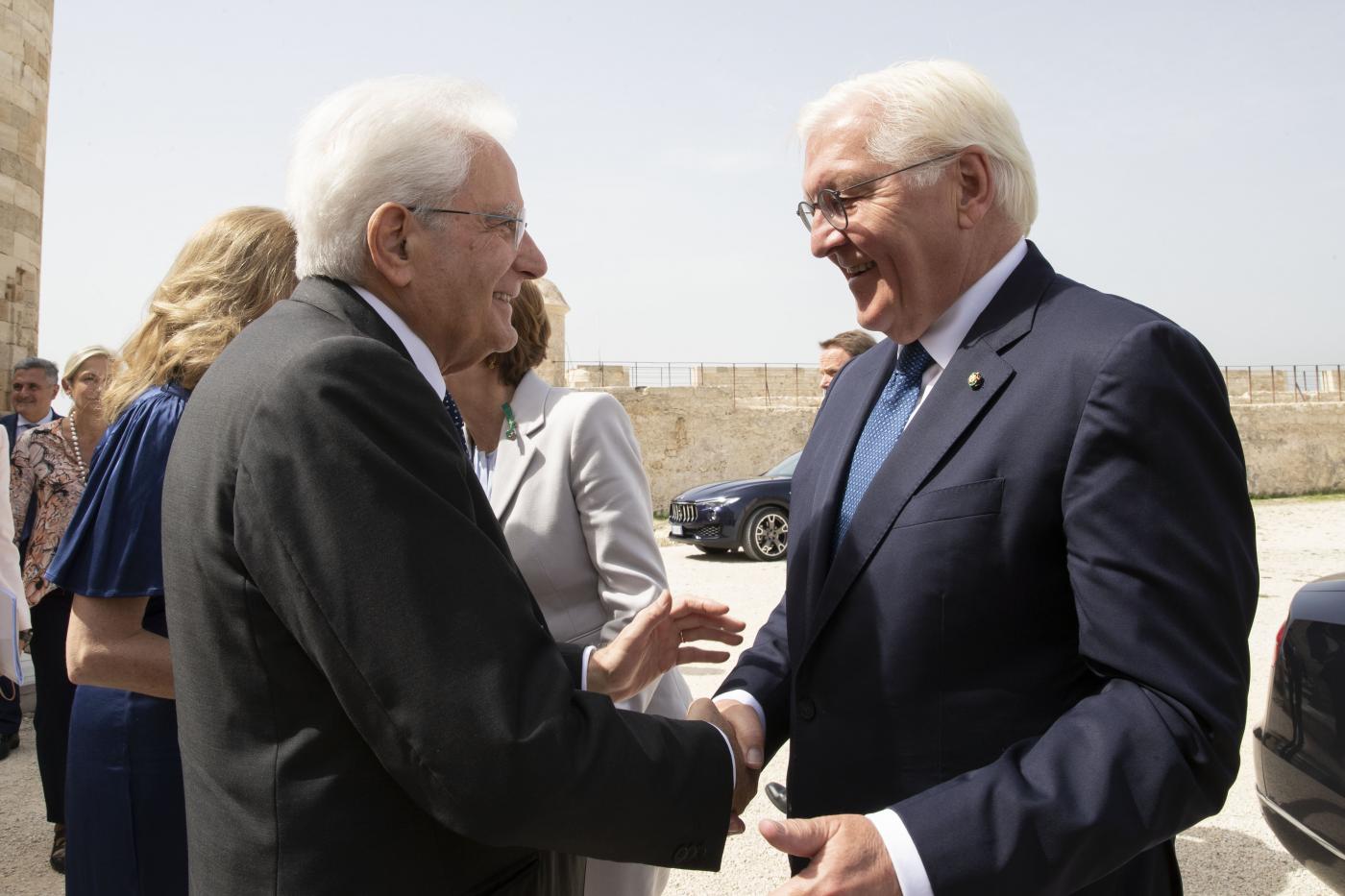 Germania, Steinmeier: “Grato a Mattarella per solidarietà dopo attacco Solingen” Germania, Steinmeier: “Grato a Mattarella per solidarietà dopo attacco Solingen”