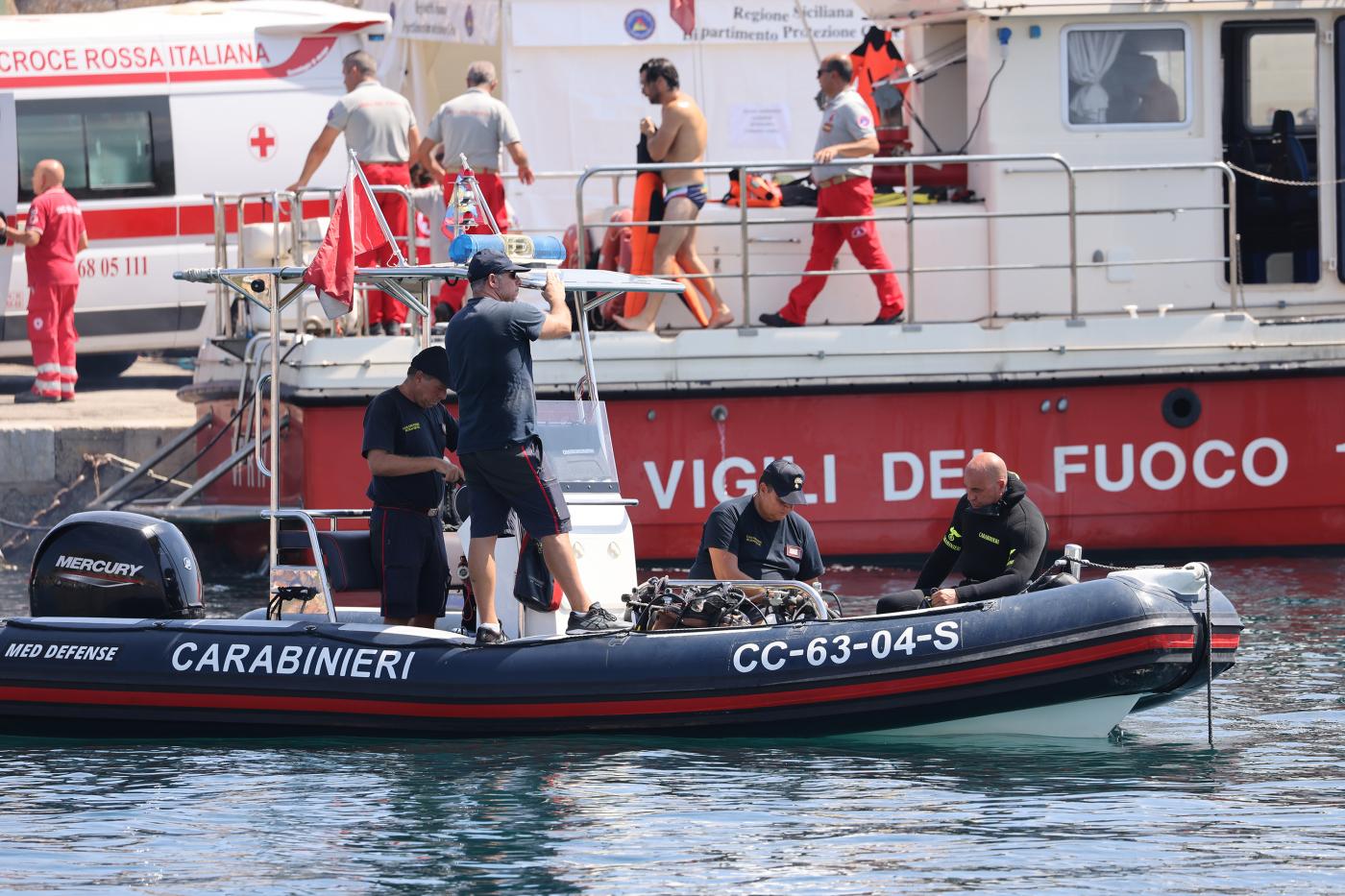 Palermo, naufragio Bayesian: indagati anche ufficiale di macchina e marinaio di guardia