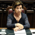 Assegno unico, Roccella: “Governo non sottrarrà un solo euro a famiglie”