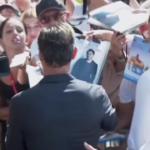 Mostra Cinema Venezia, l’arrivo in barca di Jude Law