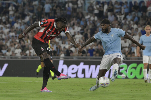 Lazio-Milan 2-2, Leao entra e salva i rossoneri