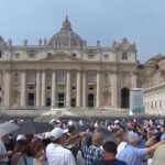 Medioriente, Papa Francesco: “I negoziati non si fermino, la popolazione di Gaza sia aiutata”