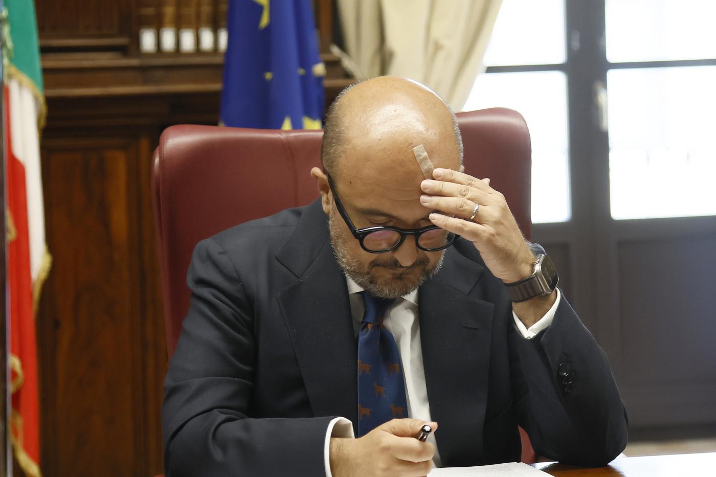 Caso Sangiuliano, Senato nega autorizzazione a procedere per peculato contro l’ex ministro Caso Sangiuliano, Senato nega autorizzazione a procedere per peculato contro l’ex ministro