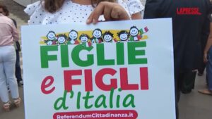 Cittadinanza, consegnata la proposta di referendum per ridurre i tempi. Olumati: “Mini rivoluzione”