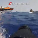 Lampedusa, Guardia Costiera salva sette migranti da imbarcazione alla deriva