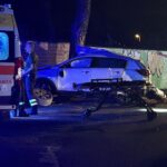 Roma, scontro tra auto: due morti