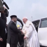 Papa Francesco lascia l’Indonesia per la Papua Nuova Guinea