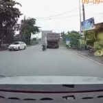 Vietnam, tifone Yagi fa crollare un ponte: in un video il momento del cedimento