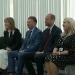 Galles, il Principe William visita una scuola elementare