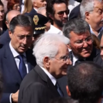 Funerali di Maria Mattarella, il capo dello Stato all’uscita dalla chiesa