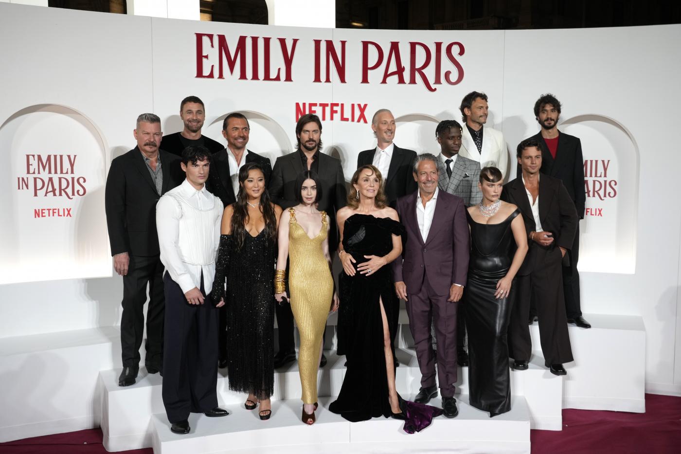 Emily in Paris 4, 10 curiosità sulla nuova stagione della serie Netflix