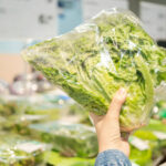 Allarme Listeria, richiamati i lotti di 19 marchi di insalata in busta