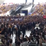 Papa Francesco in Asia, oltre 50mila fedeli alla messa a Singapore