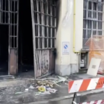 Milano, incendio in un emporio cinese: le immagini del magazzino andato a fuoco