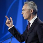 Ucraina, Stoltenberg: “Avremmo potuto fare di più per prevenire la guerra”