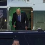 Usa, Biden arriva a Wilmington dopo l’incontro con il premier britannico Starmer