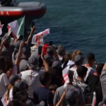 Louis Vuitton Cup, Luna Rossa arriva al molo per le semifinali