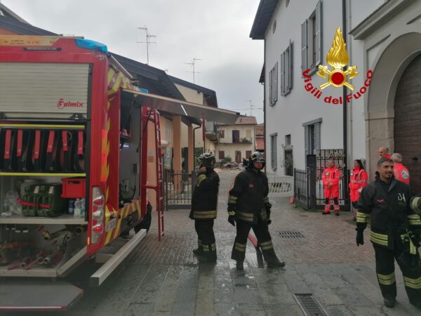 Milano, incendio in appartamento: 70enne muore carbonizzato