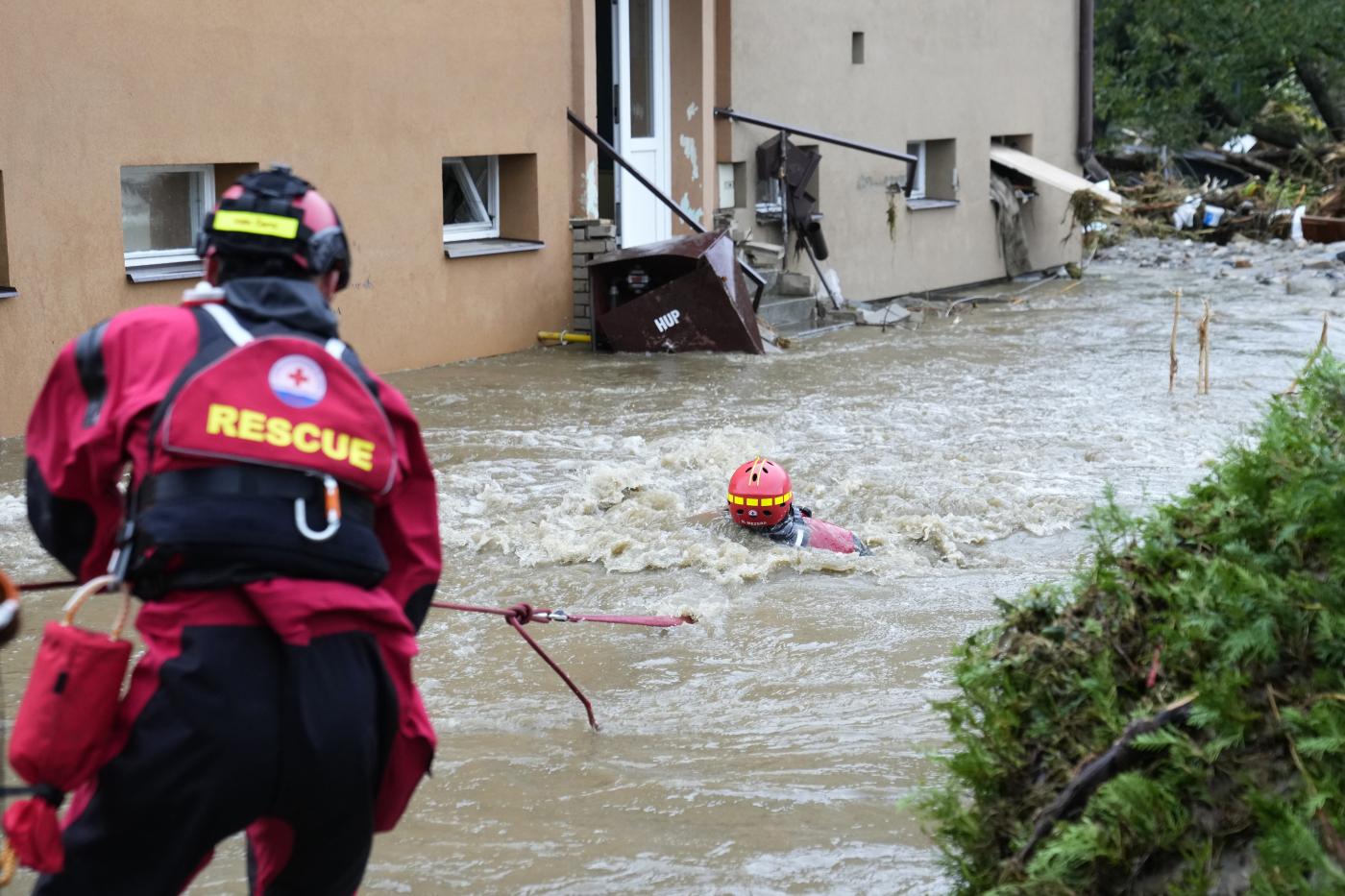 Maltempo in Europa centrale, salgono a 15 i morti per piogge e inondazioni