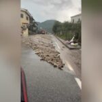 Maltempo a Napoli, detriti in strada: interrotta statale di Agerola