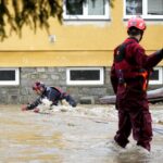 Maltempo, evacuata famiglia a Forlì: 80 interventi dei vigili del fuoco