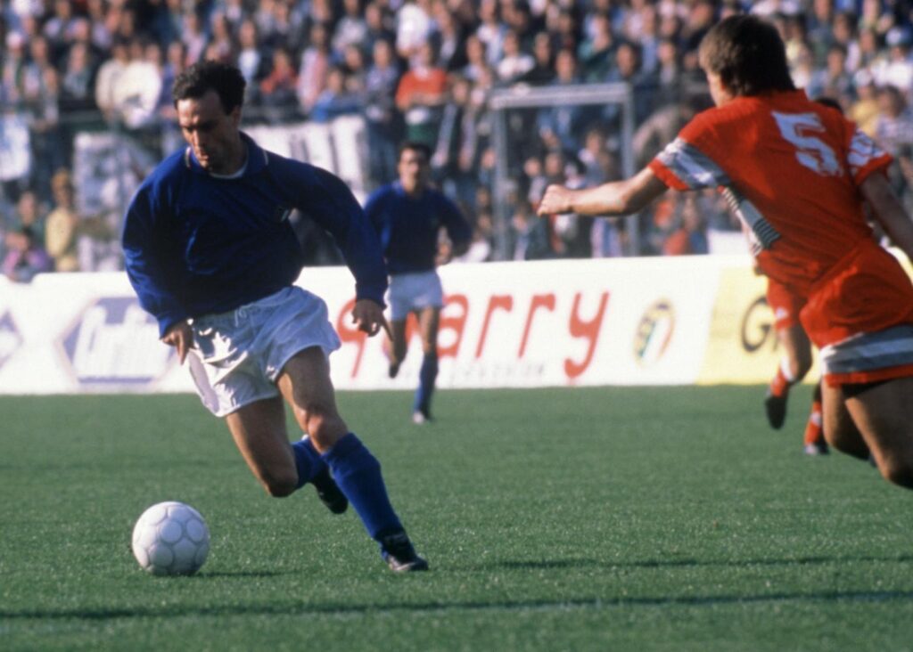 Galleria foto 'Totò Schillaci, le foto più belle dell’eroe di Italia ’90' - foto 6