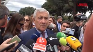 Open Arms, Tajani: “Non sempre d’accordo con Salvini ma scelta Pm è politica”