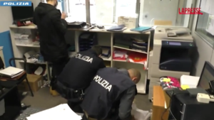 Corruzione, operazione polizia di Piacenza in quattro province: 16 indagati